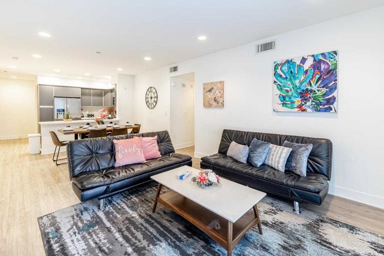 Apartment Heaven On Hollywood Furnished